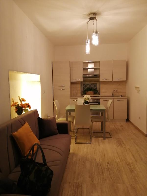 Comfort Triple Room image 1