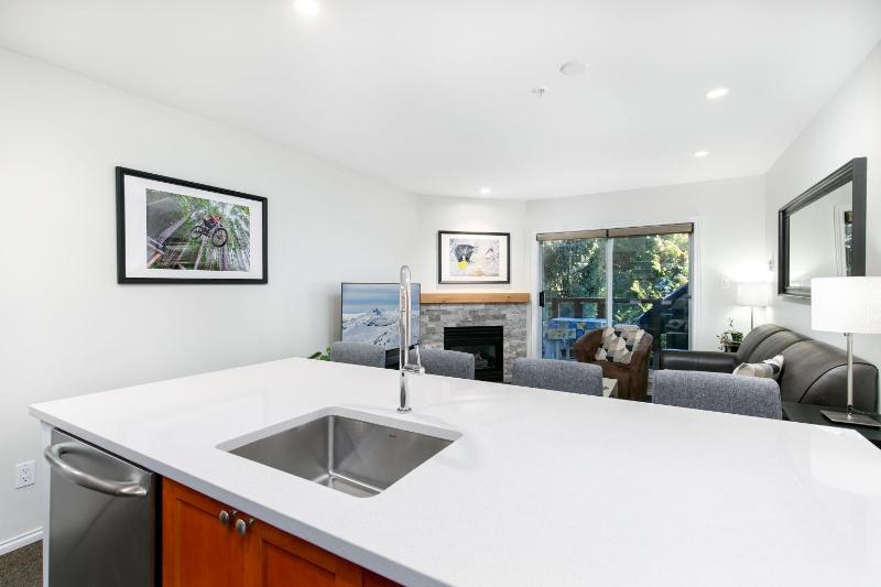 Glaciers Reach by Allseason Vacation Rentals - image 23