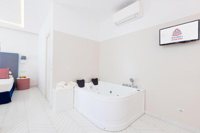 Pupatella Luxury Suite - image 17