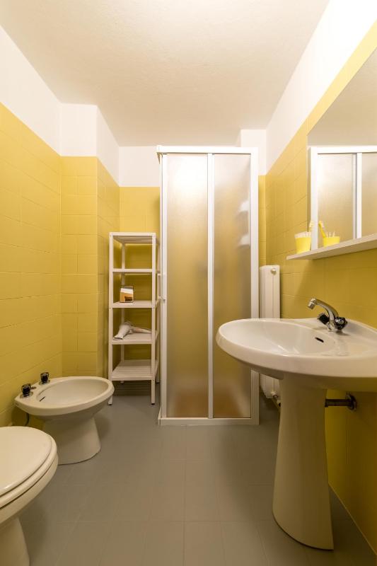 One-Bedroom Apartment image 3