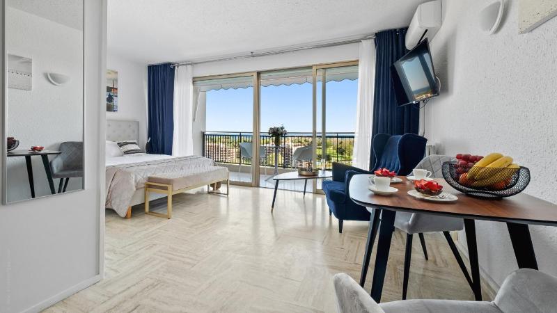 Cannes Marina Appart Hotel Mandelieu - image 28