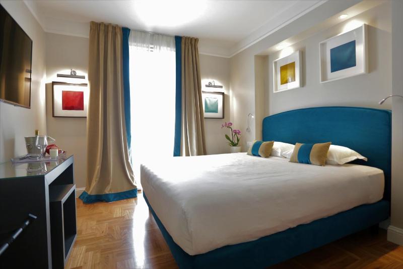 Superior Double Room image 1