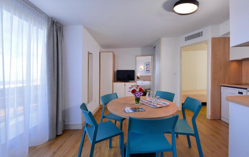 One-Bedroom Apartment image 1