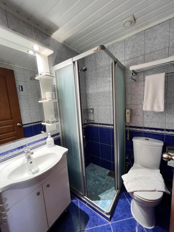 Economy Single Room image 4