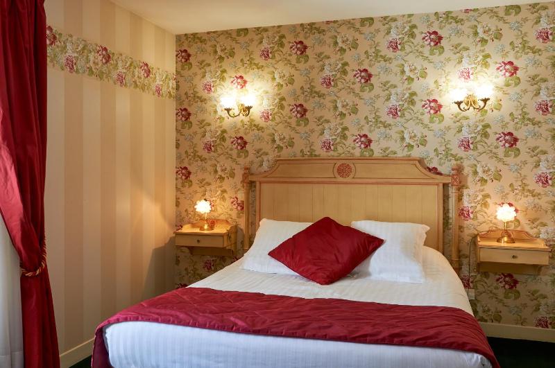 Superior Double Room image 2