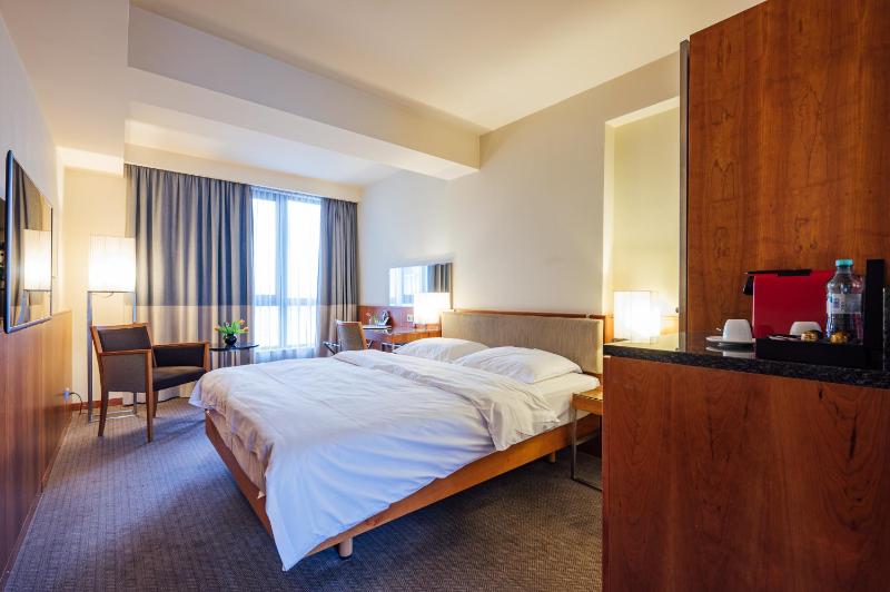 Peakture Hotel - image 16