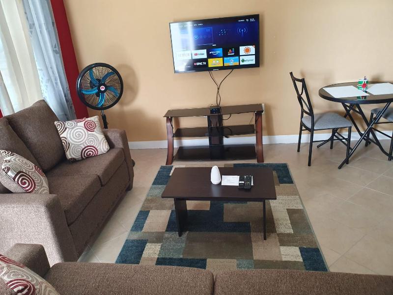 VIP Residence - Ocean & Pool view Lovely 2-Bedroom Apartment - image 11