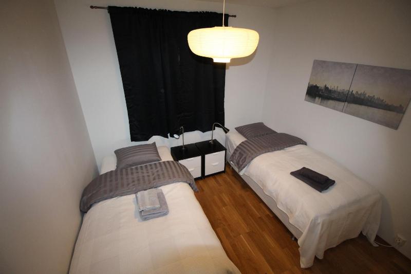 Large One-Bedroom Apartment with Sauna image 2