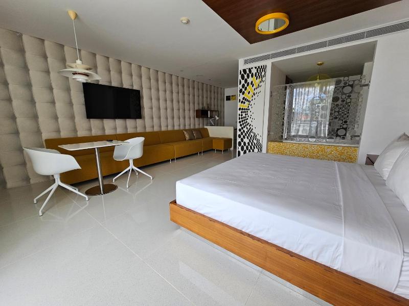 Chill Hotel Seminyak - image 12