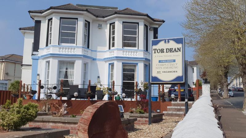 Tor Dean Guest House - image 18