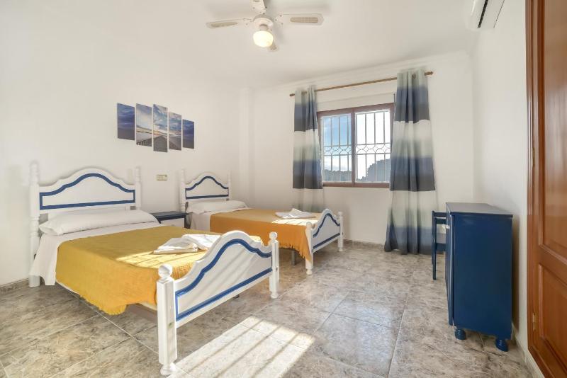 Villa Garrofer - PlusHolidays - image 13