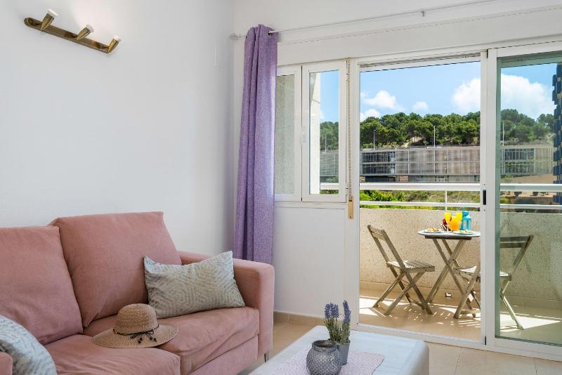 Apartment Happy - PlusHolidays - image 32
