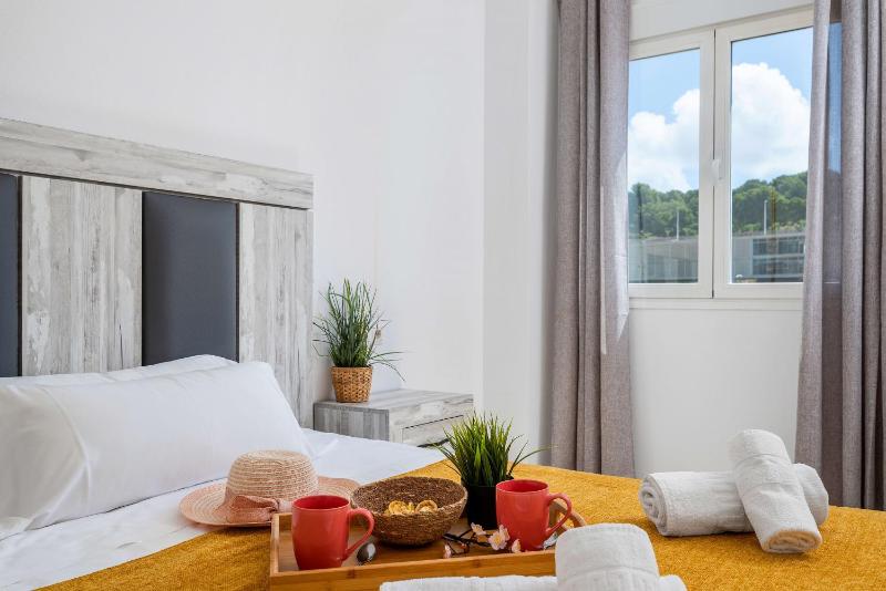 Apartment Happy - PlusHolidays - image 33