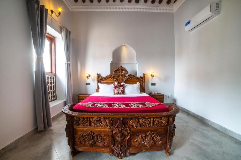 Double Room with Balcony City View