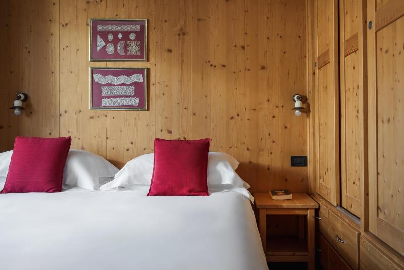 Economy Double Room image 2