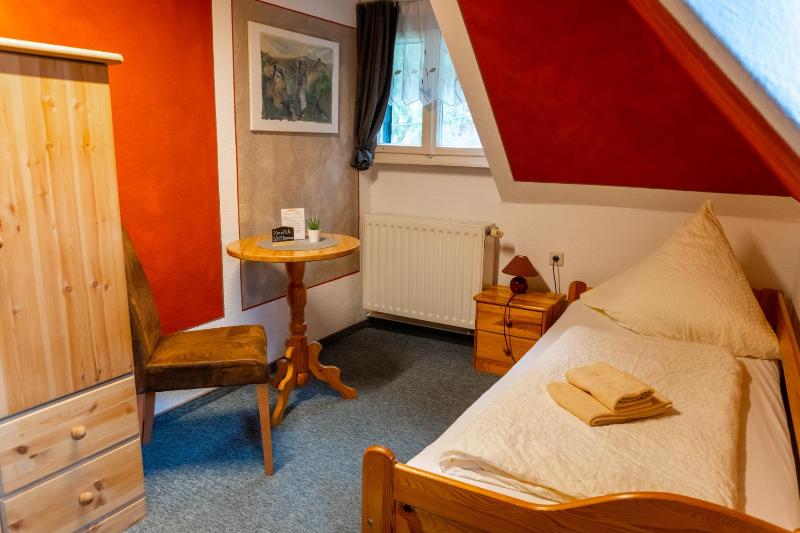 Single Room with Private Bathroom image 4