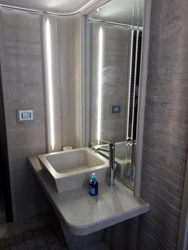 Junior Suite with Sauna image 3