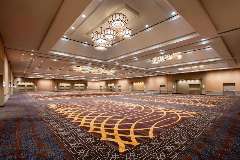 Sheraton New Orleans Hotel - image 12