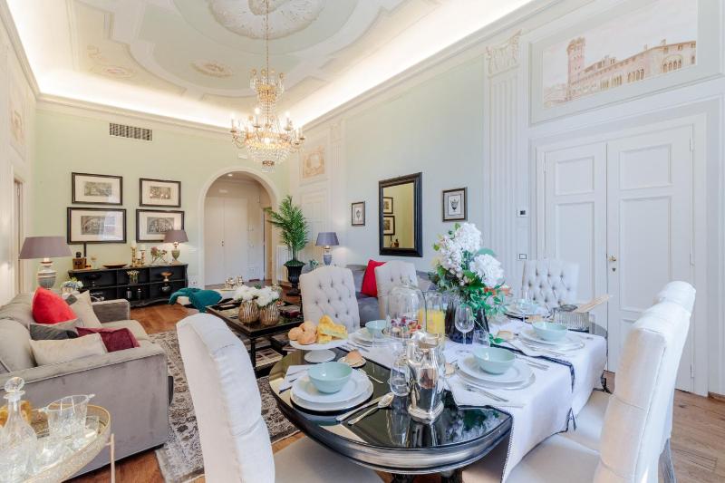 The Medieval Penthouse Indulge among History in a Luxury 5 Bedrooms Apartment - image 10
