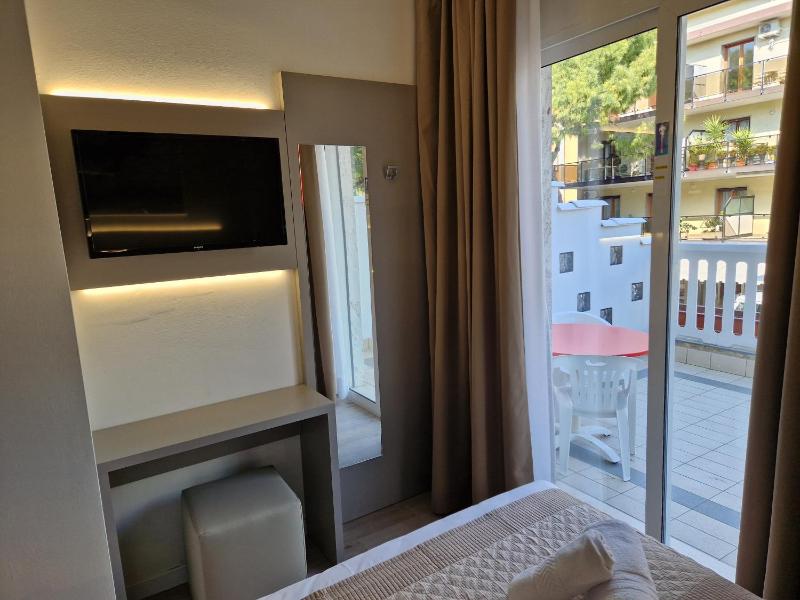 Hotel Danubio - image 29
