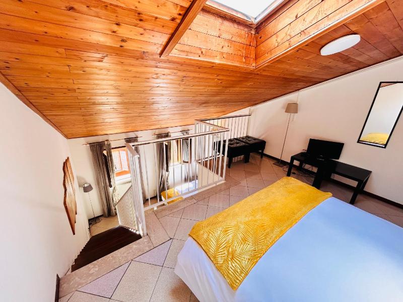 Apartment - Split Level without Balcony image 4