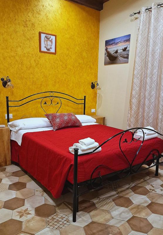 Palazzo Campisi rooms - image 2