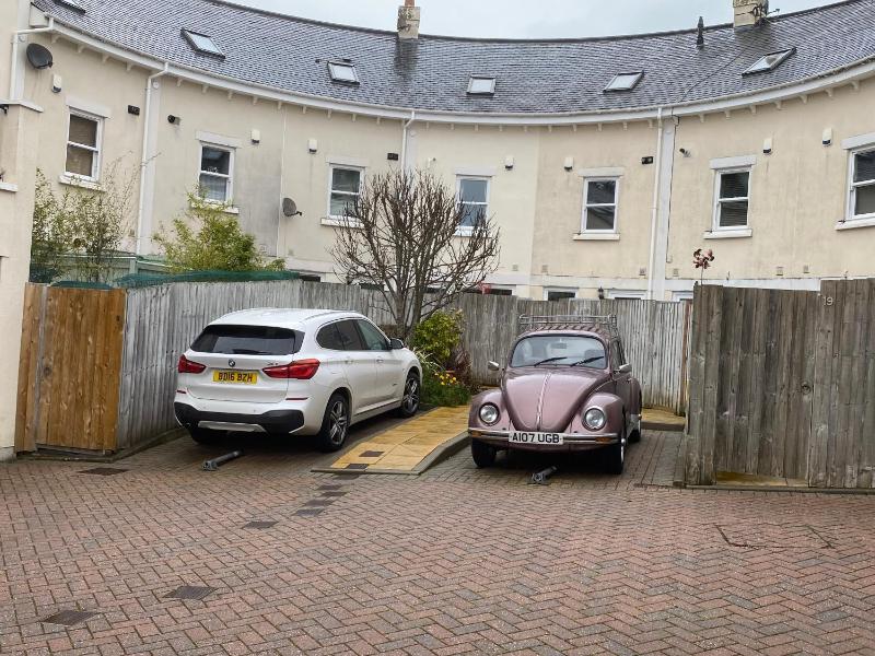 Lisburne Place - Luxury Three Bedroom Town House - image 49