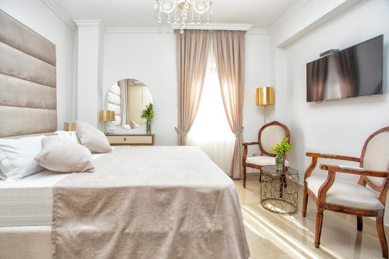 Standard Double Room with Sea View image 4