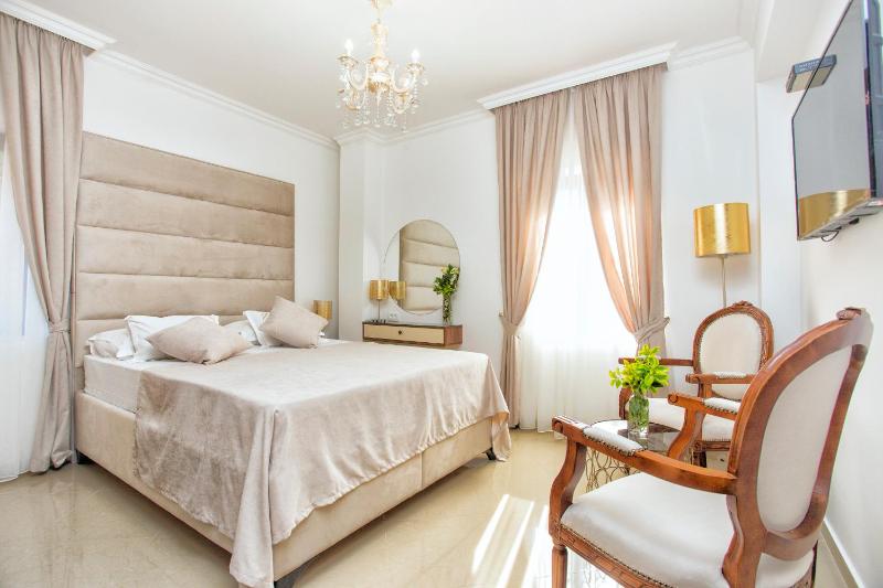 Standard Double Room with Sea View image 1