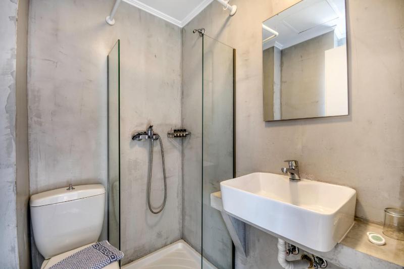 Triple Room image 3