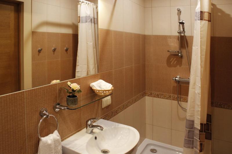 Triple Room image 2