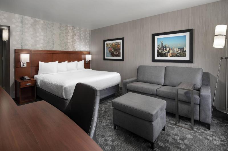 Courtyard by Marriott Seattle Downtown/Lake Union - image 9