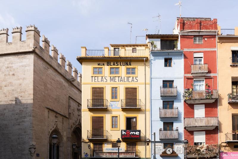 Home Youth Hostel by Feetup Hostels - image 11