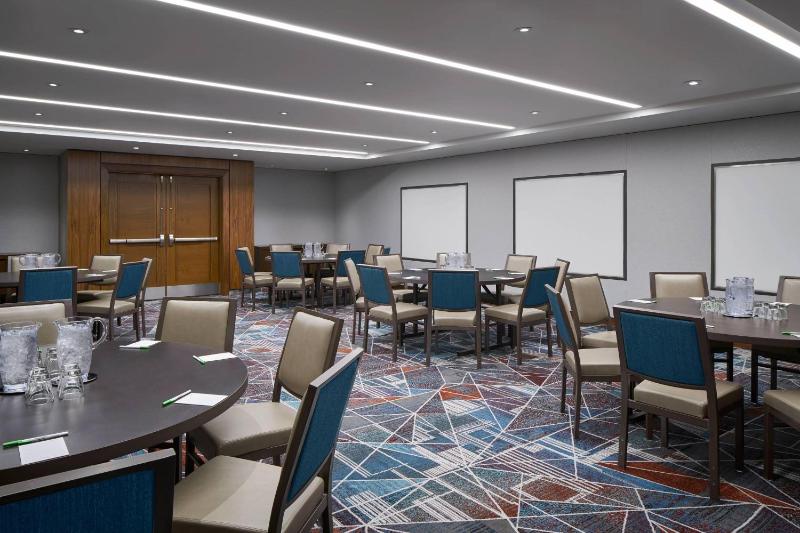 Courtyard by Marriott Washington Downtown/Convention Center - image 16