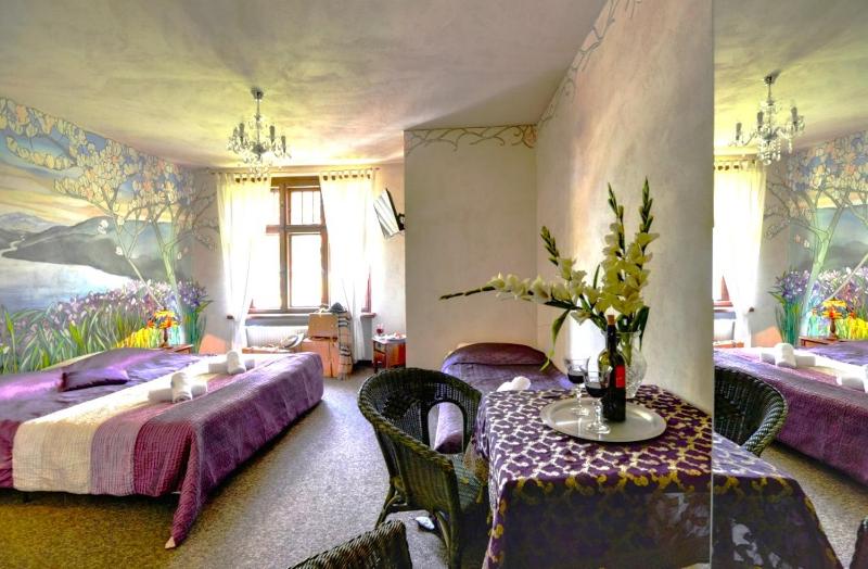 Triple Room image 3