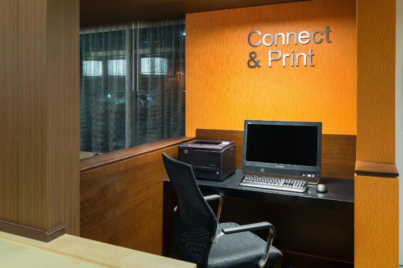Executive King Suite image 3