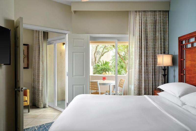 Sheraton Desert Oasis Villas Scottsdale - image 13