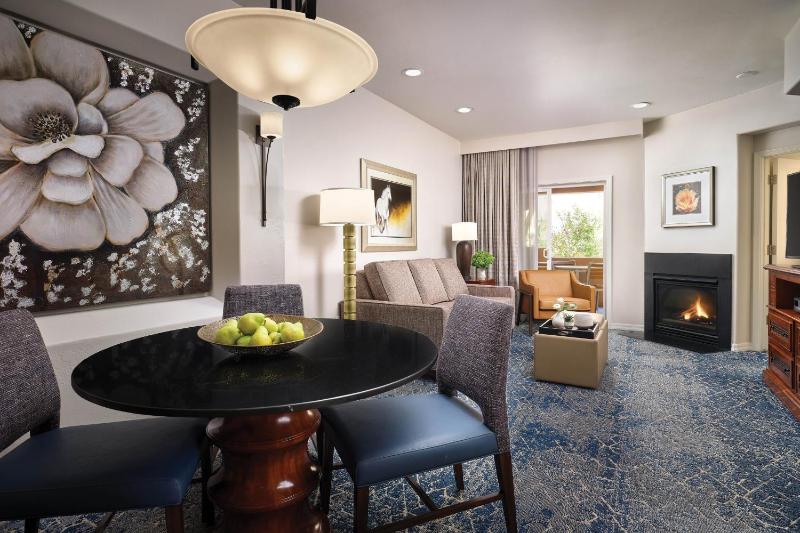 Sheraton Desert Oasis Villas Scottsdale - image 20
