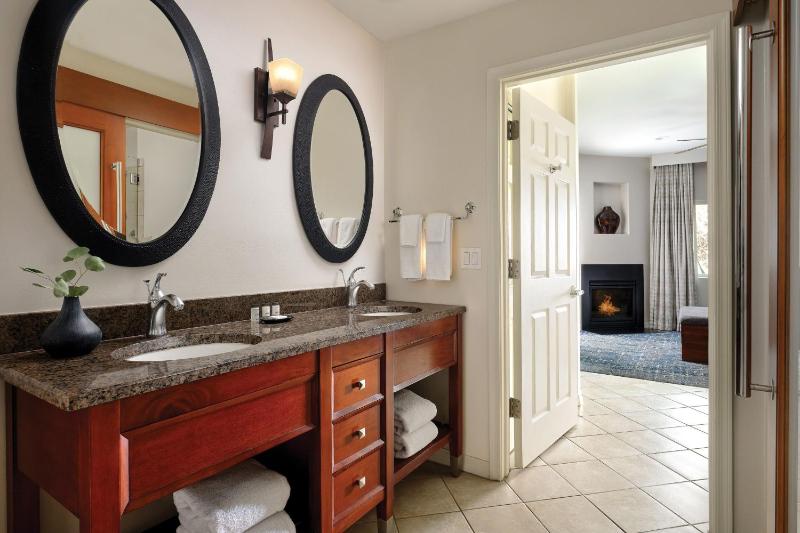 Sheraton Desert Oasis Villas Scottsdale - image 14