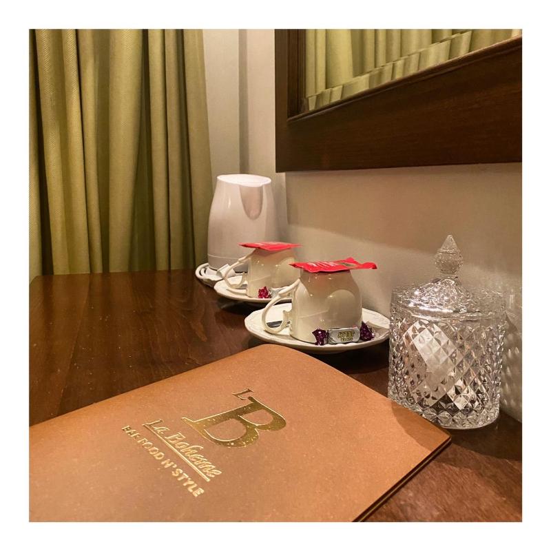 Deluxe Double Room with Balcony and Sea View image 1