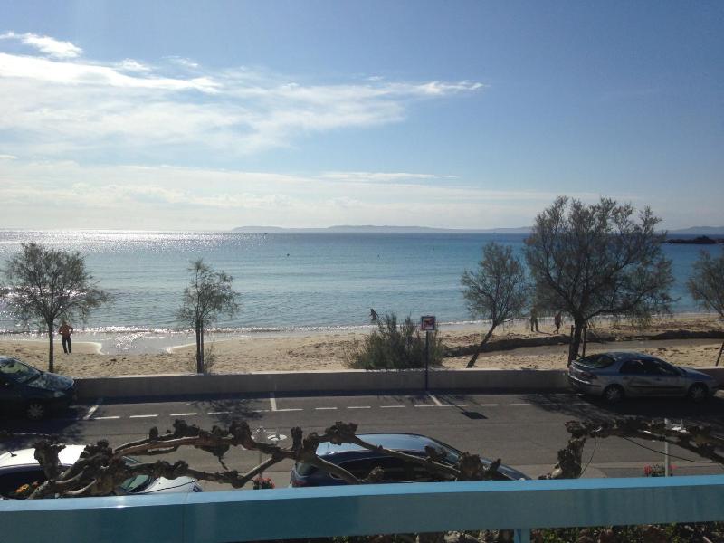 Double Room with Sea View - First Floor image 1