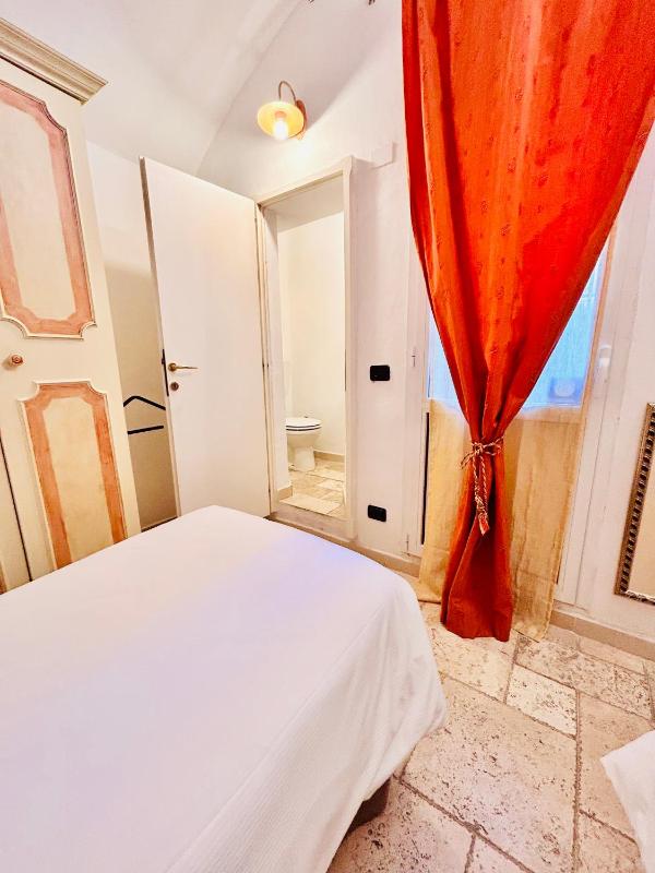 Two-Bedroom Apartment image 4