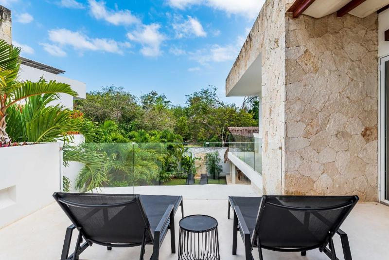 Villa Ek'Balam & Villa Flamingo Luxury Villas Private Pool Private Garden Jacuzzi 24h Security - image 27