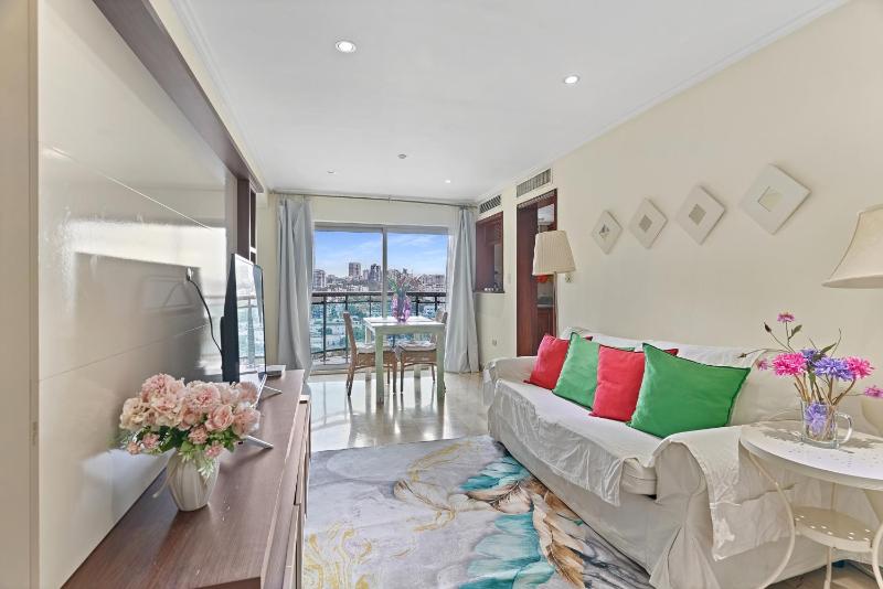Exquisite Oceanfront Suite - image 11