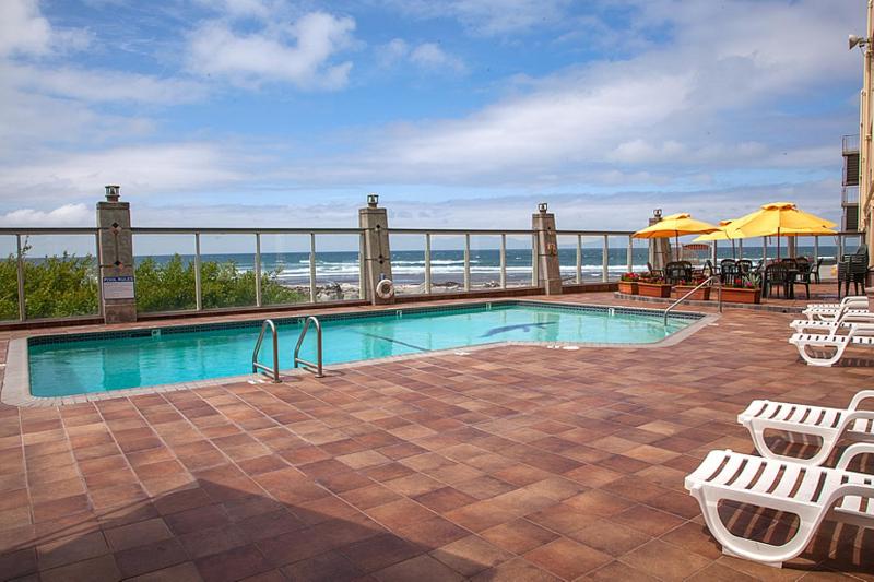 Inn at Spanish Head Resort Hotel - image 18