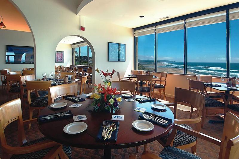 Inn at Spanish Head Resort Hotel - image 31