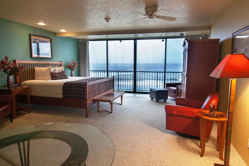 Inn at Spanish Head Resort Hotel - image 4
