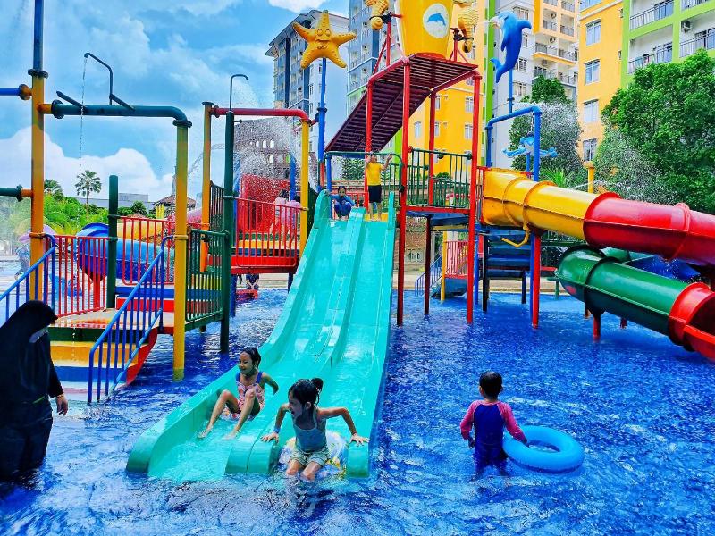 Melaka Top Largest Waterpark Resort - By YouBNB Homestay Melaka - image 10