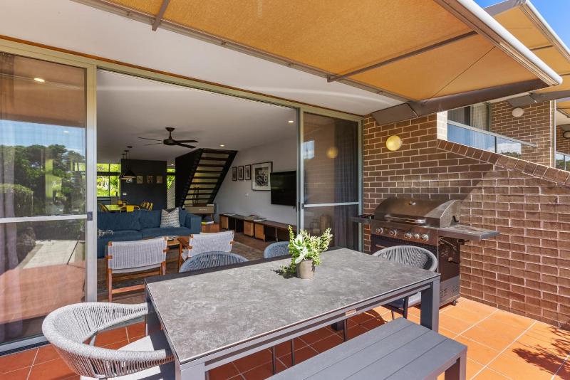 surfside6 @ james cook - Clarkes Beach - image 7