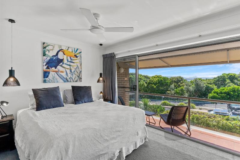 surfside6 @ james cook - Clarkes Beach - image 12